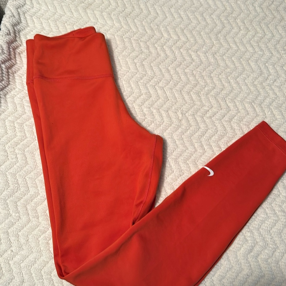 Nike leggings